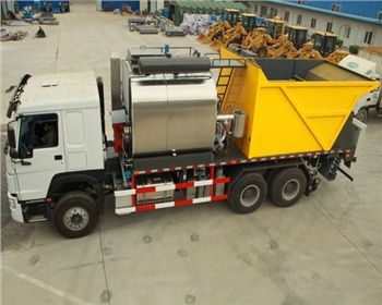 新疆同步碎石封層車告訴你它的功用 新疆同步碎石封層車告訴你它的功用