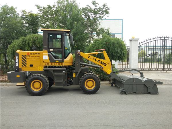 河南拋丸機(jī),河南同步碎石封層車,河南無塵清掃機(jī),河南拋丸機(jī)廠家|河南億龍機(jī)械設(shè)備有限公司 河南拋丸機(jī),河南同步碎石封層車,河南無塵清掃機(jī),河南拋丸機(jī)廠家|河南億龍機(jī)械設(shè)備有限公司