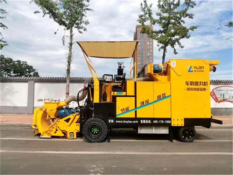 PW2999DZ駕駛式拋丸機(jī) PW2999DZ駕駛式拋丸機(jī)